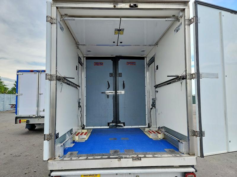 2023 FORD E350 REFRIGERATED BOX TRUCK — Фото 10 из 13