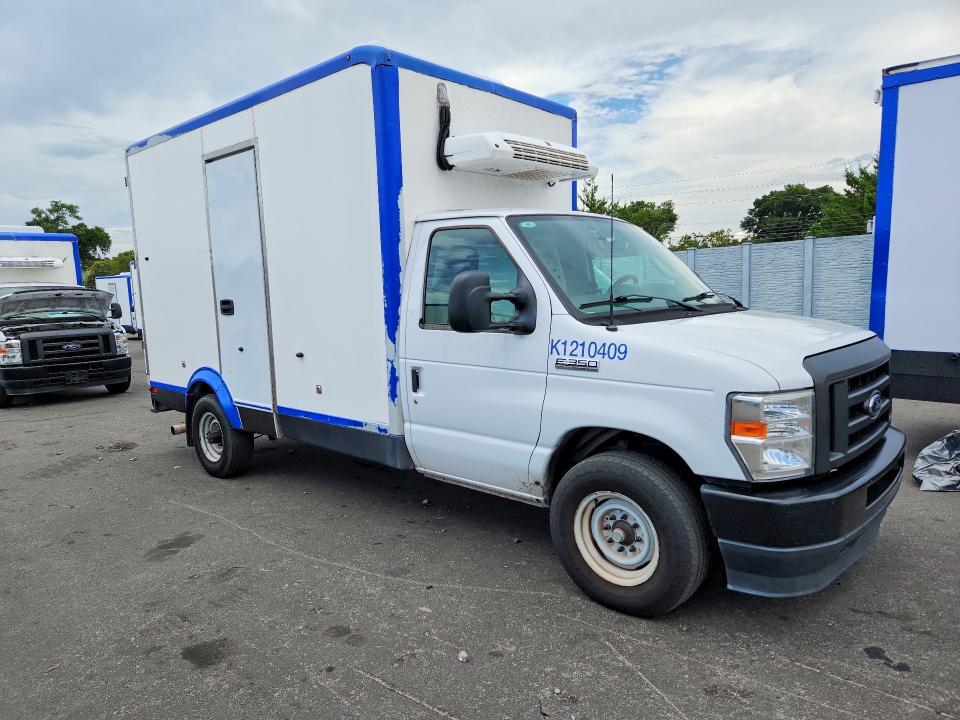 2023 FORD E350 REFRIGERATED BOX TRUCK — Фото 4 из 13