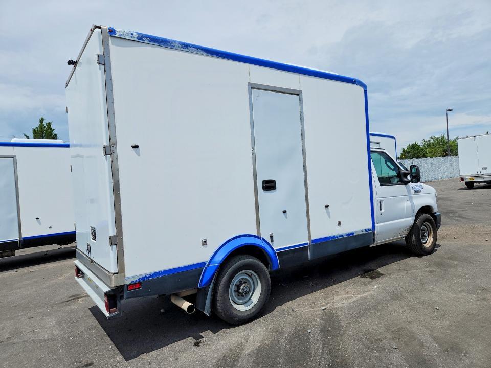 2023 FORD E350 REFRIGERATED BOX TRUCK — Фото 3 из 13
