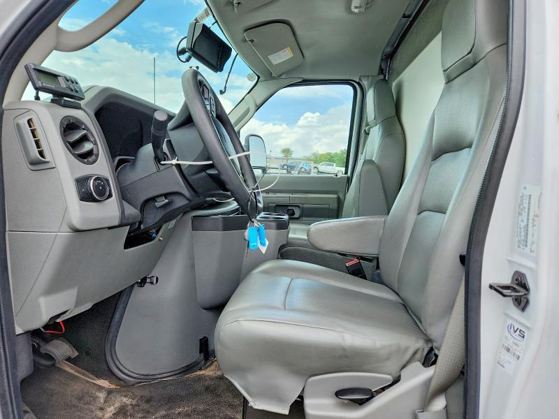 2023 FORD E350 REFRIGERATED BOX TRUCK — Фото 7 из 13