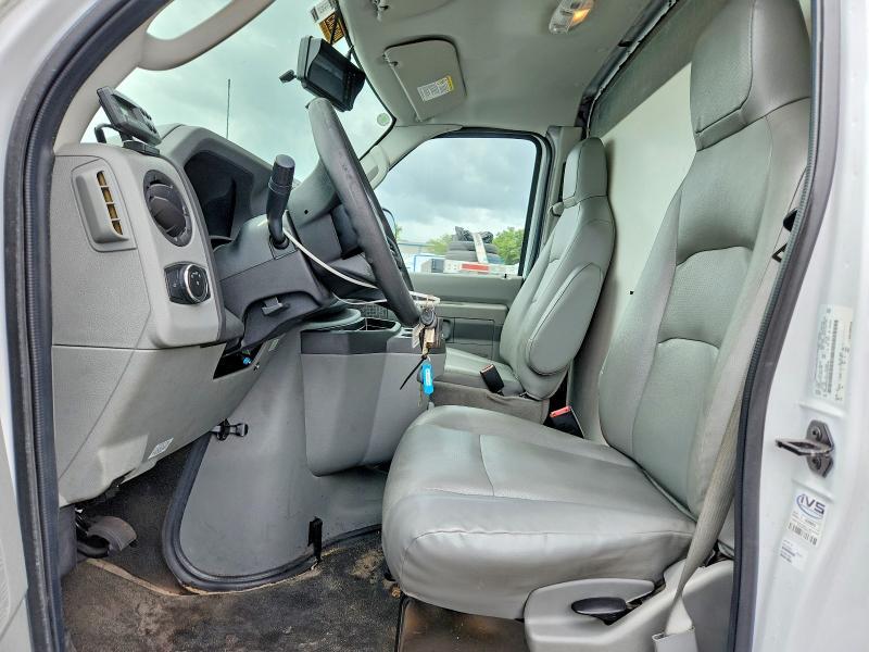 2023 FORD E350 REFRIGERATED BOX TRUCK — Фото 7 из 13