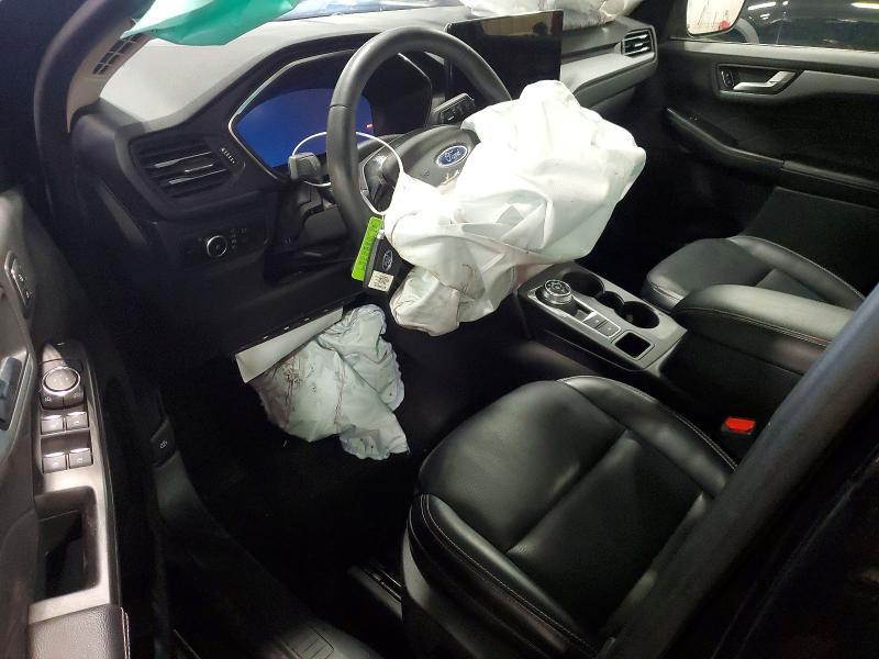 2023 FORD ESCAPE PLATINUM — Фото 8 из 12