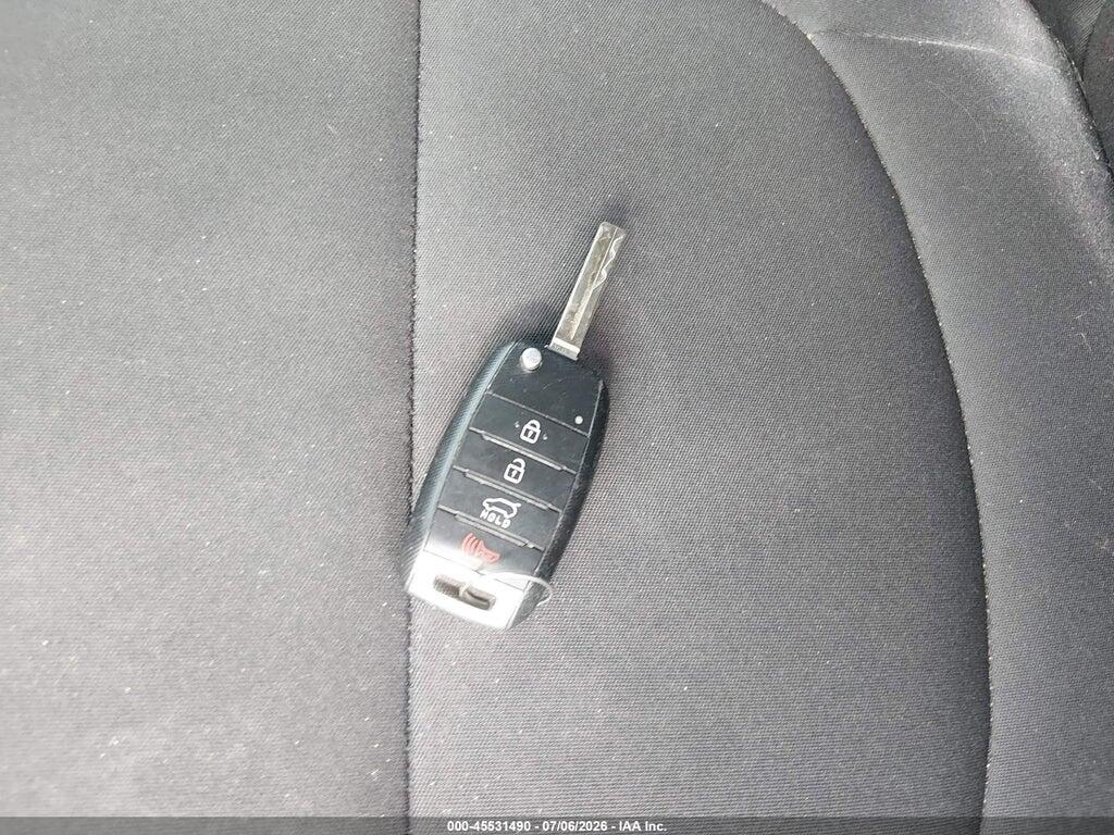 KNDJX3A54F7792763 2015 KIA SOUL photo no. 11