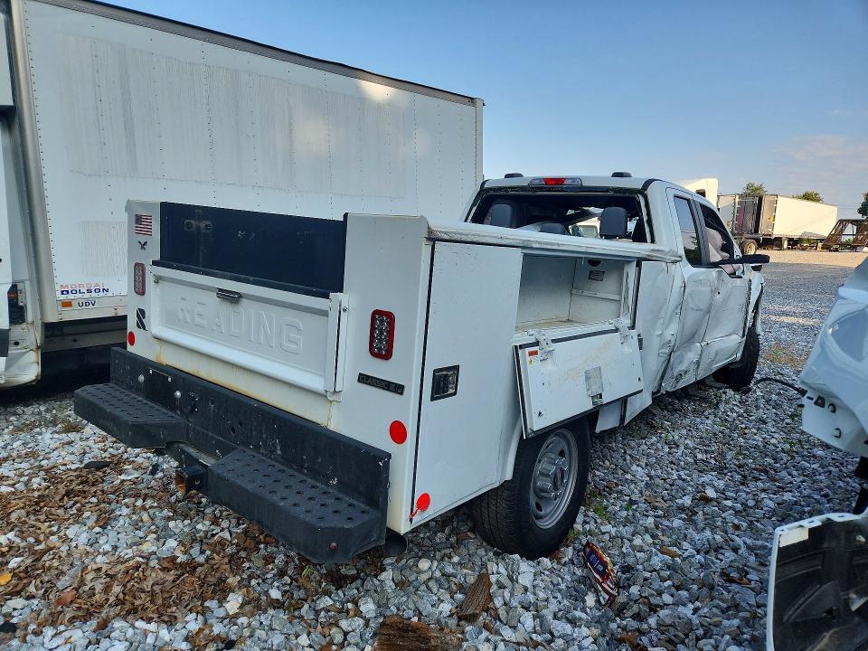 1FT8X3BA1PEC52147 2023 FORD F350 photo no. 3