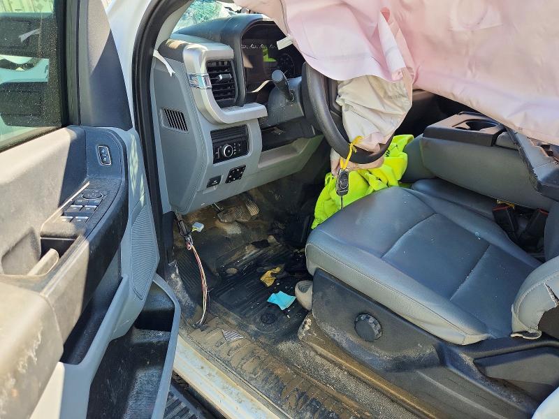 1FT8X3BA1PEC52147 2023 FORD F350 photo no. 8