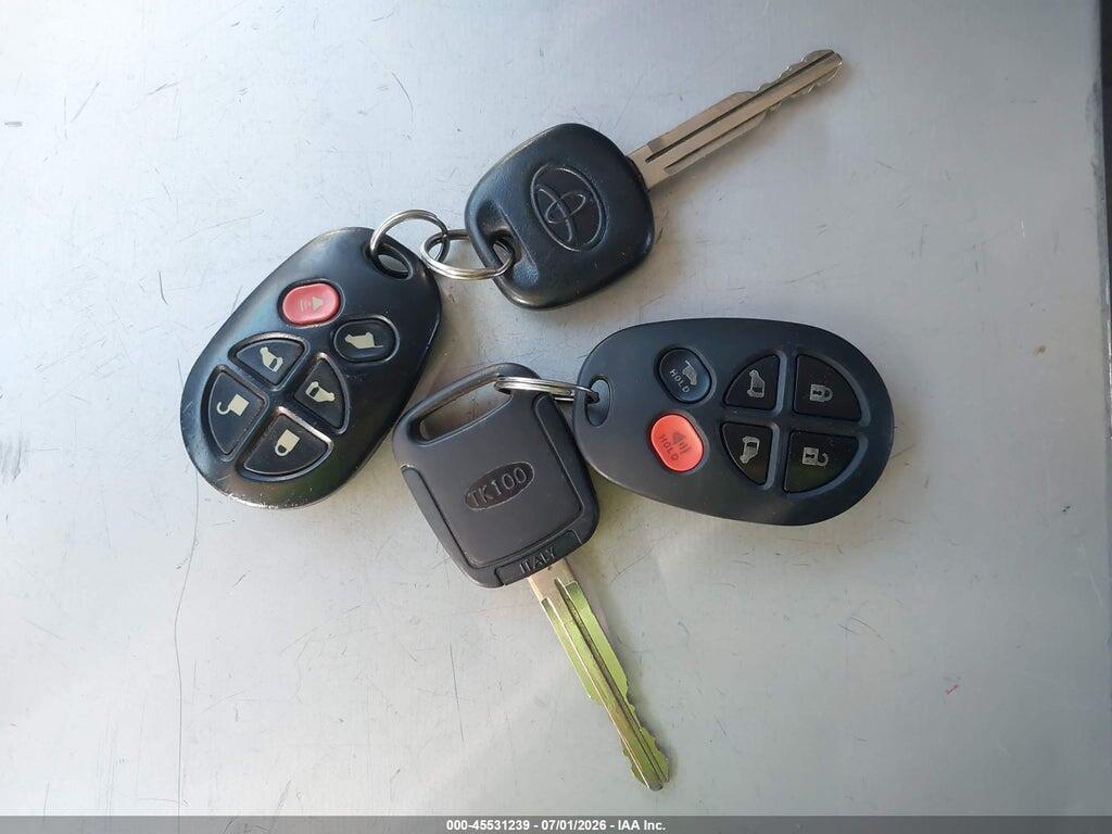 5TDZA22C66S545536 2006 TOYOTA SIENNA photo no. 11