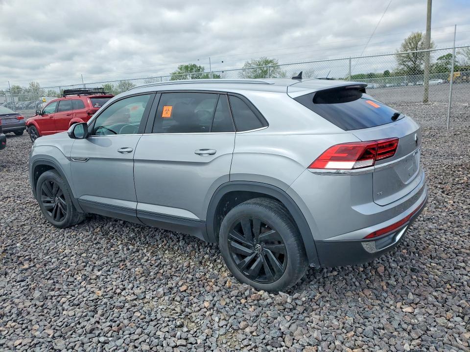 2021 VOLKSWAGEN ATLAS CROSS SPORT SE — Фото 2 из 13