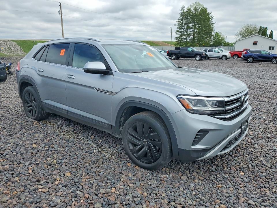 2021 VOLKSWAGEN ATLAS CROSS SPORT SE — Фото 4 из 13