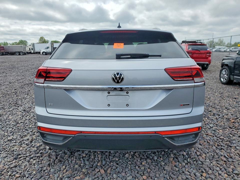 2021 VOLKSWAGEN ATLAS CROSS SPORT SE — Фото 6 из 13