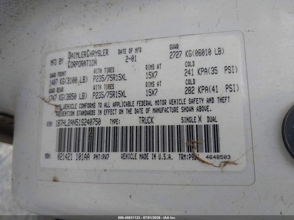 1B7HL2AN51S240750 2001 DODGE DAKOTA photo no. 9