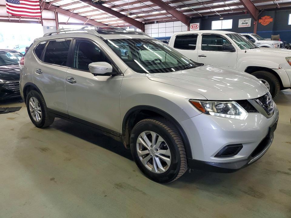 2014 NISSAN ROGUE SV — Фото 4 из 14
