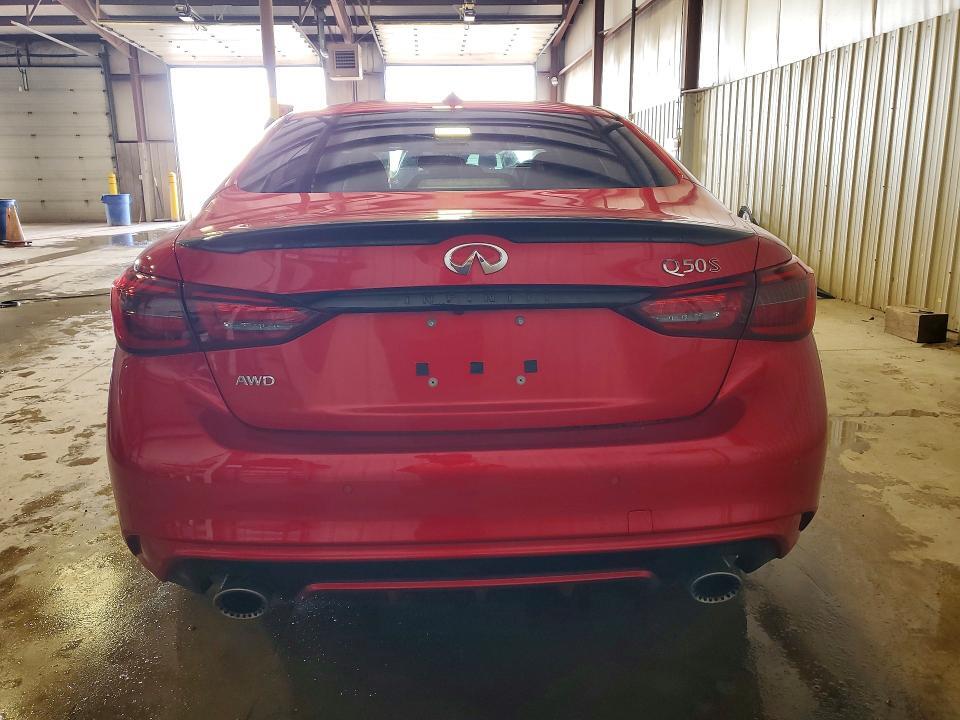 2023 INFINITI Q50 RED SPORT 400 — Фото 6 из 12