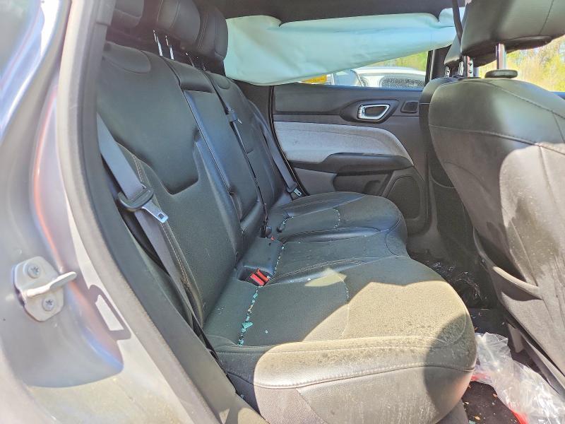 2023 JEEP COMPASS LATITUDE LUX — Фото 11 из 13