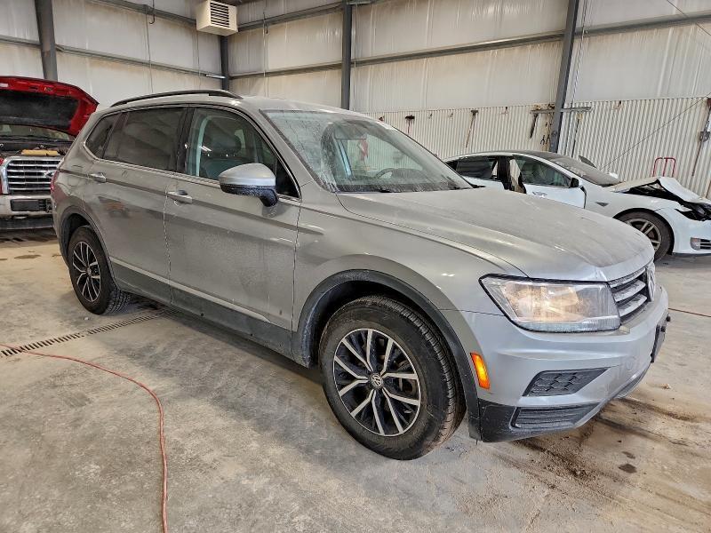 2021 VOLKSWAGEN TIGUAN SE — Фото 4 из 13