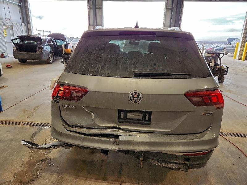2021 VOLKSWAGEN TIGUAN SE — Фото 6 из 13