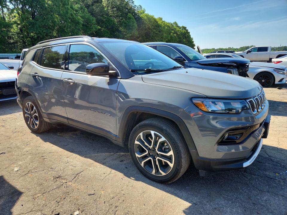 3C4NJDCN8PT523409 2023 JEEP COMPASS photo no. 4