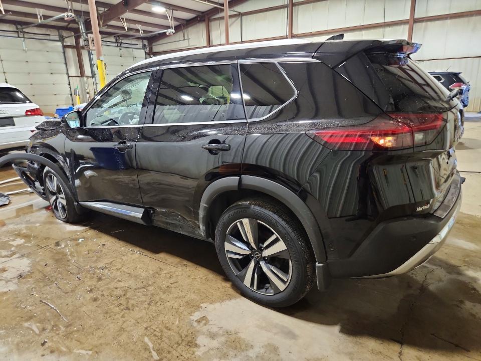 2023 NISSAN ROGUE PLATINUM — Фото 2 из 13