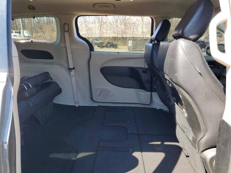 2022 CHRYSLER PACIFICA TOURING L — Фото 10 из 12