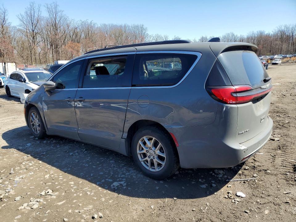 2022 CHRYSLER PACIFICA TOURING L — Фото 2 из 12