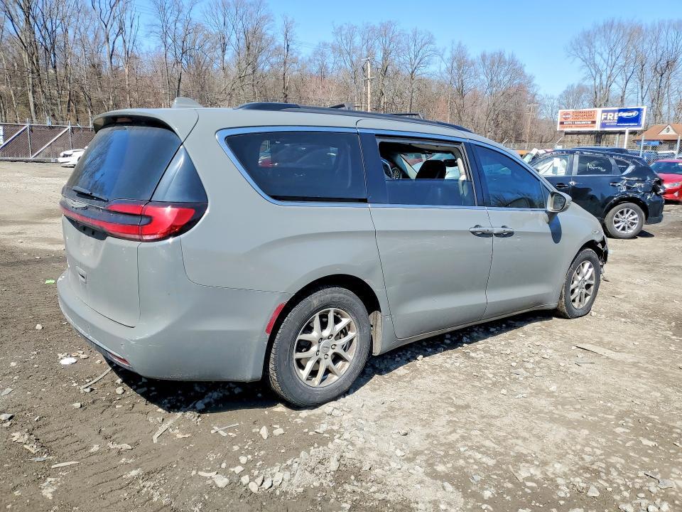 2022 CHRYSLER PACIFICA TOURING L — Фото 3 из 12