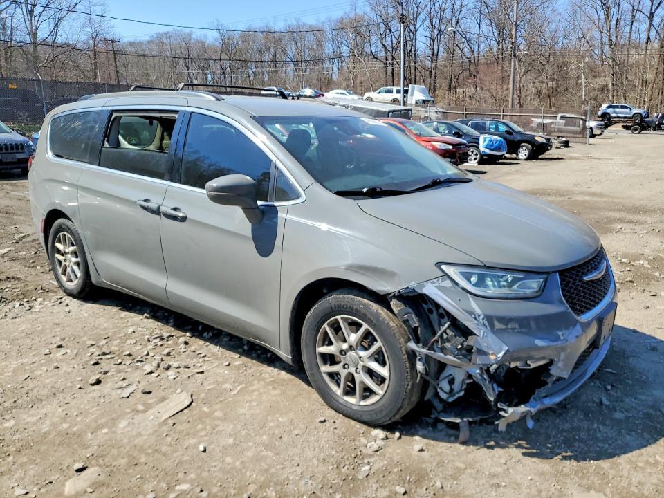 2022 CHRYSLER PACIFICA TOURING L — Фото 4 из 12