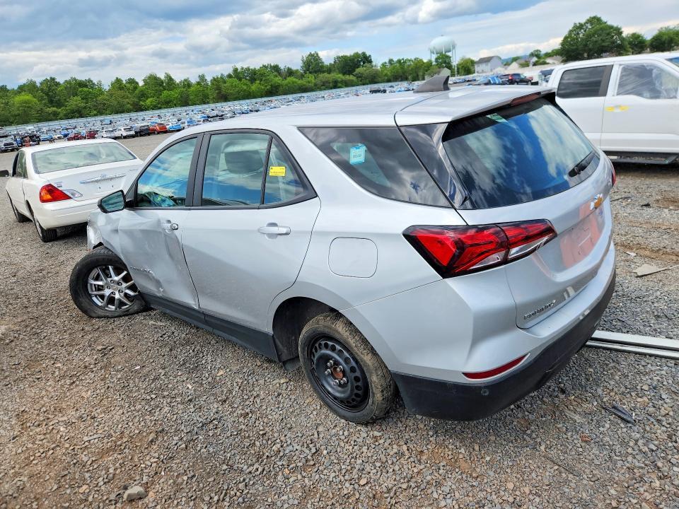 3GNAXFEV1NS152383 2022 CHEVROLET EQUINOX photo no. 2