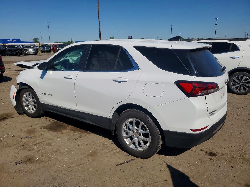 2022 CHEVROLET EQUINOX LT — Фото 2 из 13
