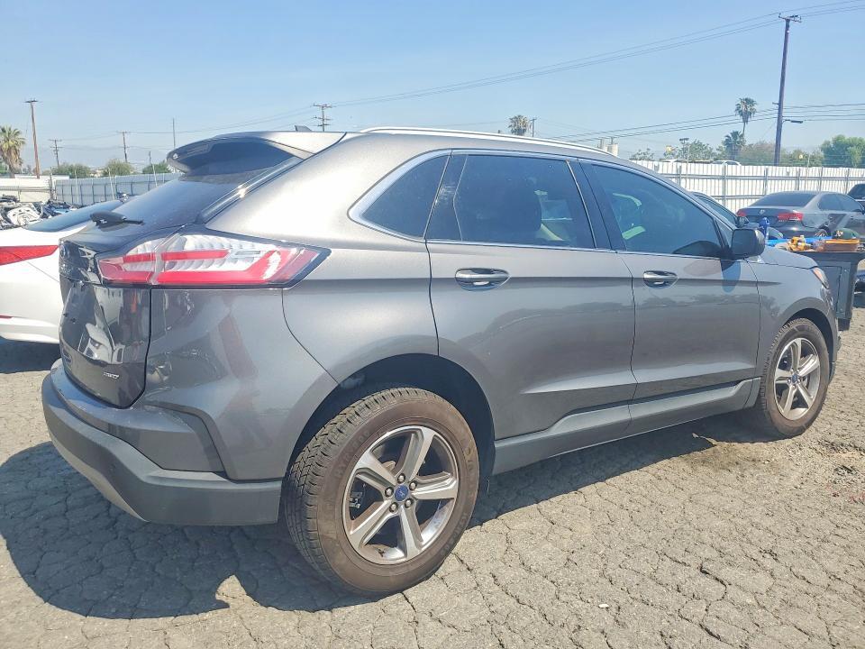 2FMPK4J92NBB08456 2022 FORD EDGE photo no. 3