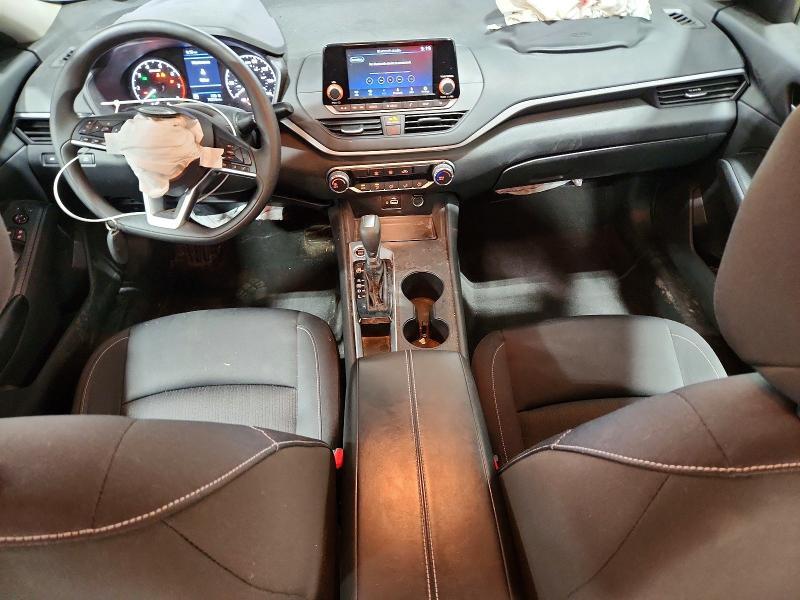 2022 NISSAN ALTIMA S — Фото 8 из 12