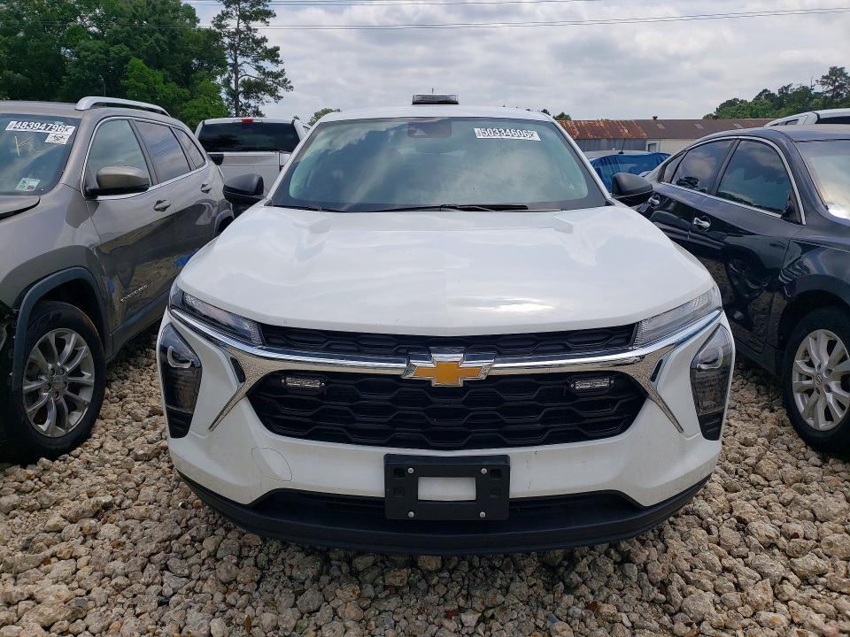 2025 CHEVY TRAX LS — Фото 5 из 13