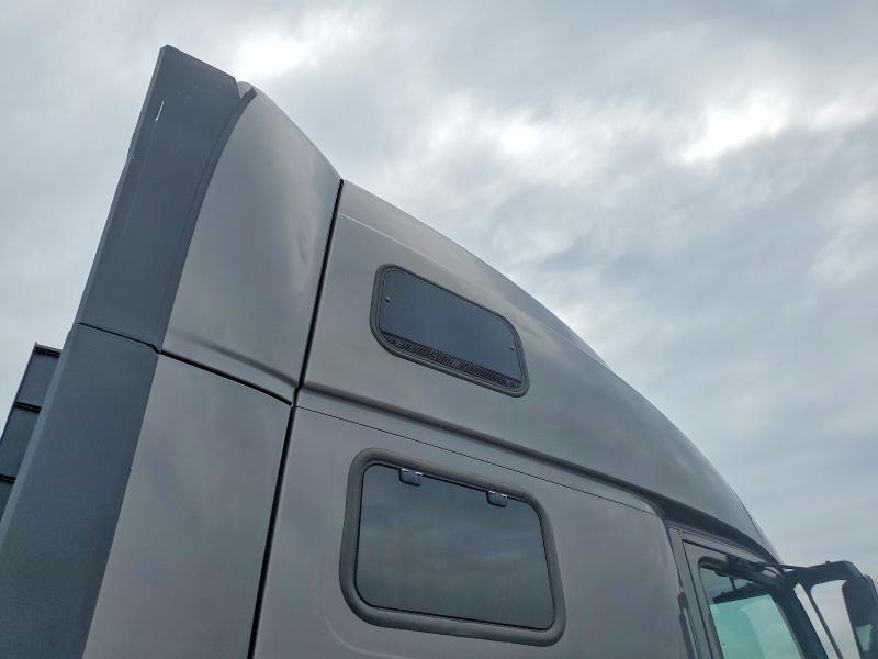 2022 VOLVO VNL SEMI TRUCK — Фото 13 из 13