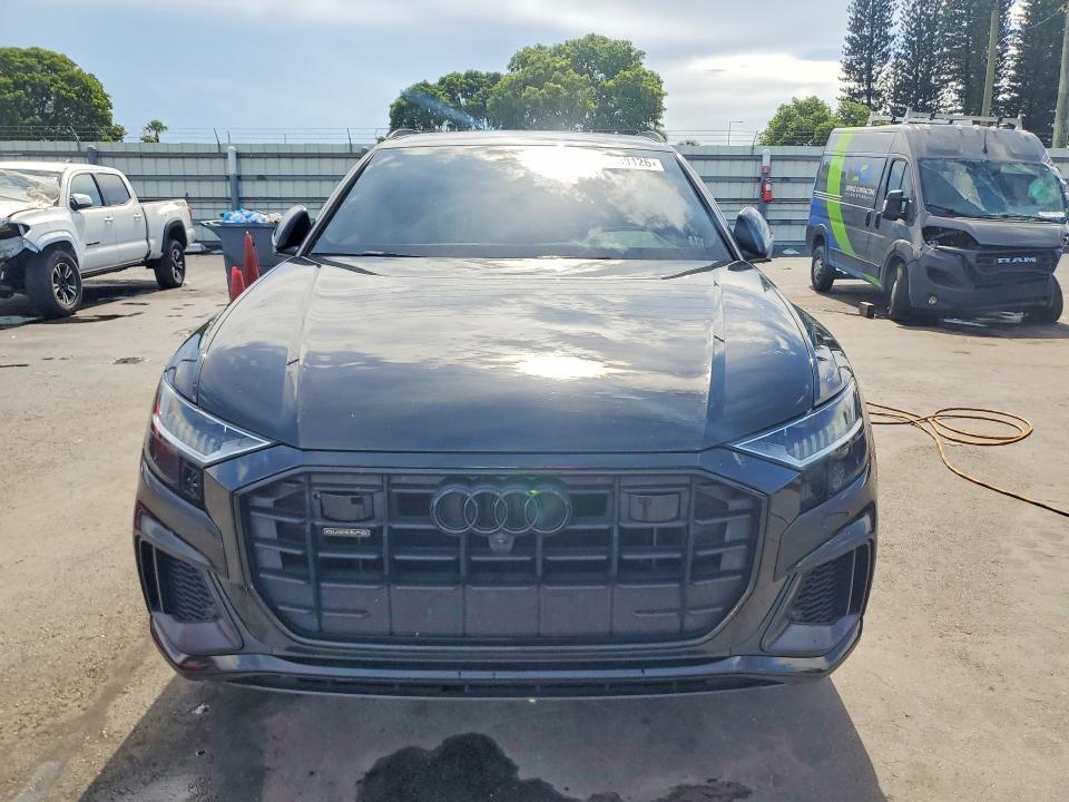 2021 AUDI Q8 PREMIUM PLUS S-LINE — Фото 5 из 13
