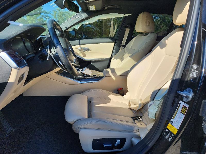 2021 BMW 330XI — Фото 7 из 12