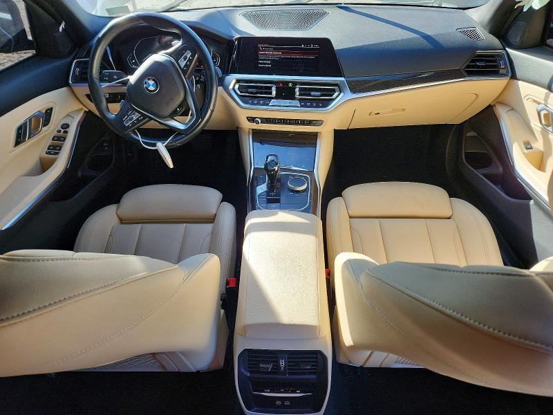2021 BMW 330XI — Фото 8 из 12