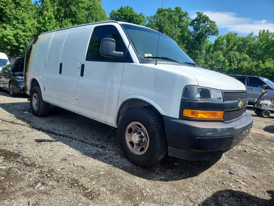 2021 CHEVROLET EXPRESS 2500 CARGO DELIVERY VAN — Фото 4 из 13