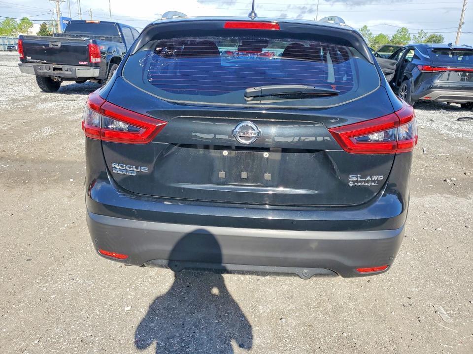 2020 NISSAN ROGUE SPORT SL — Фото 6 из 14