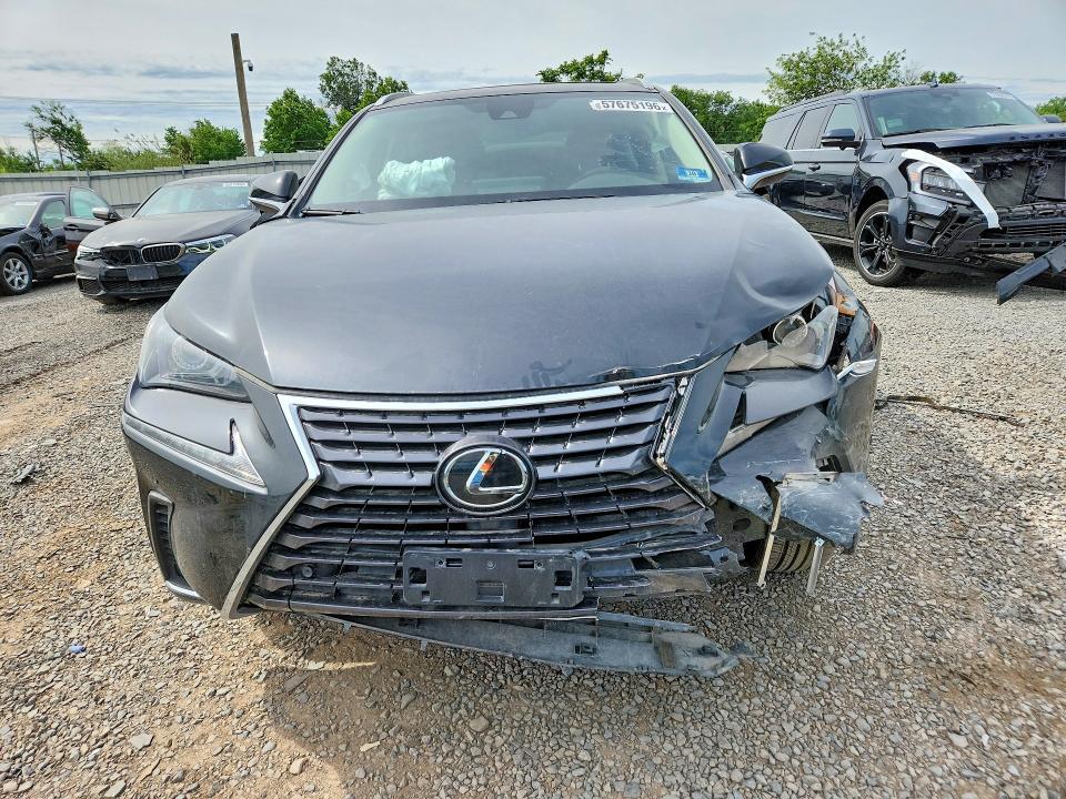 2021 LEXUS NX 300 BASE — Фото 5 из 13
