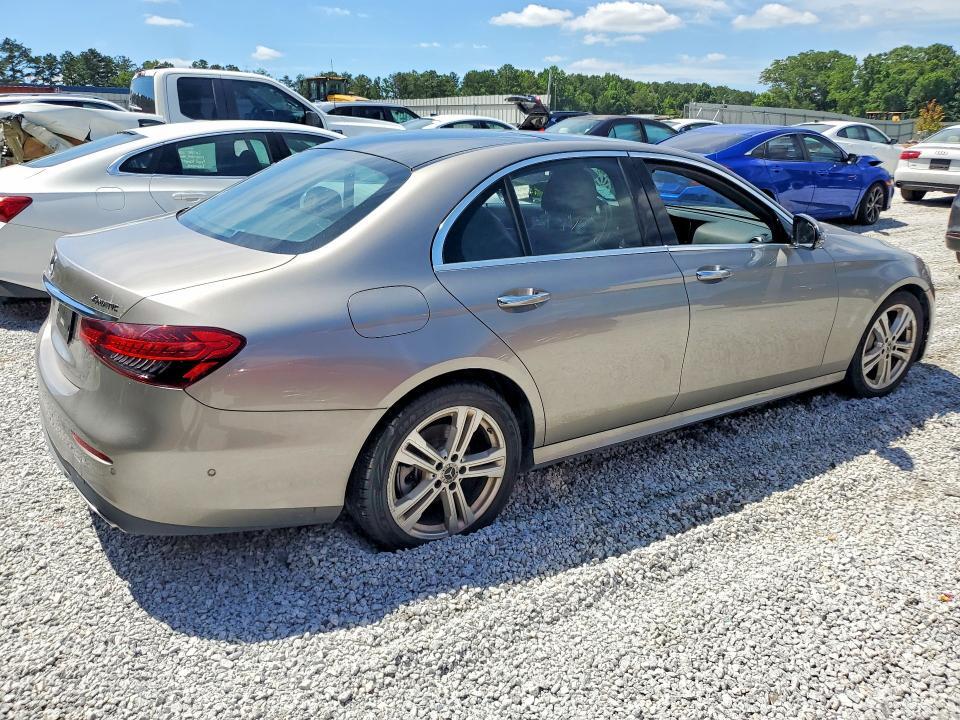 2021 MERCEDES-BENZ E 350 4MATIC — Фото 3 из 12