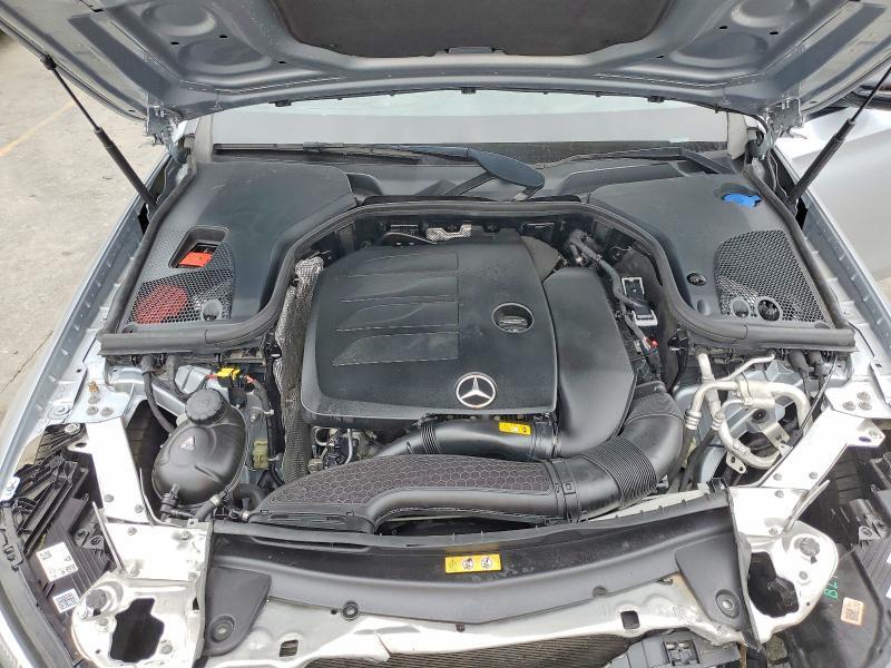 2021 MERCEDES-BENZ E 350 — Фото 11 из 12