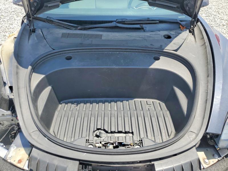 2021 TESLA MODEL 3 — Фото 11 из 12