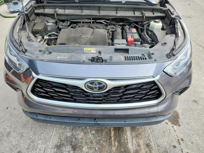2021 TOYOTA HIGHLANDER XLE — Фото 12 из 13