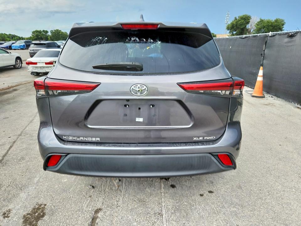 2021 TOYOTA HIGHLANDER XLE — Фото 6 из 13