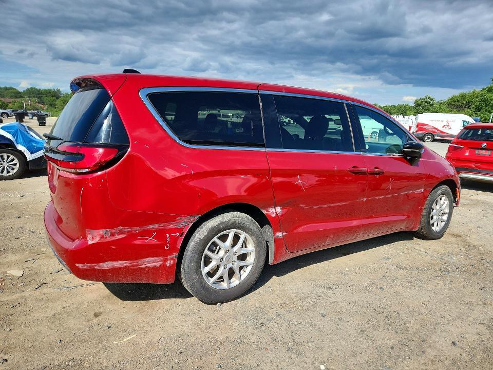 2025 CHRYSLER PACIFICA SELECT — Фото 3 из 13