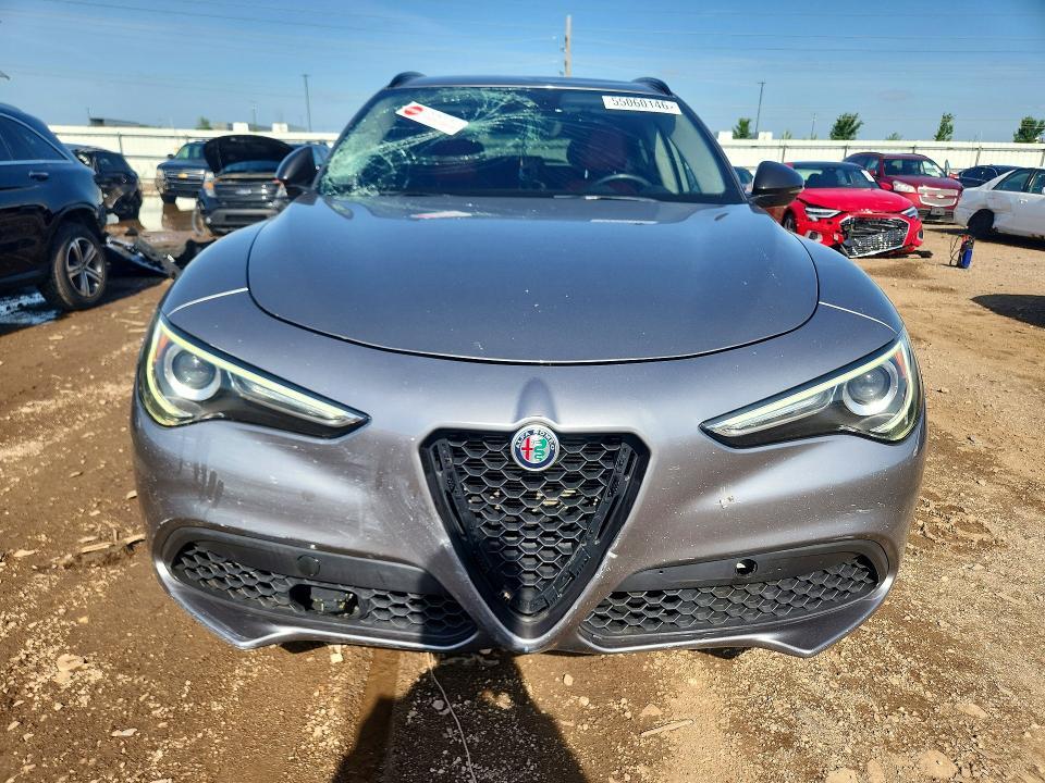 2020 ALFA ROMEO STELVIO — Фото 5 из 12