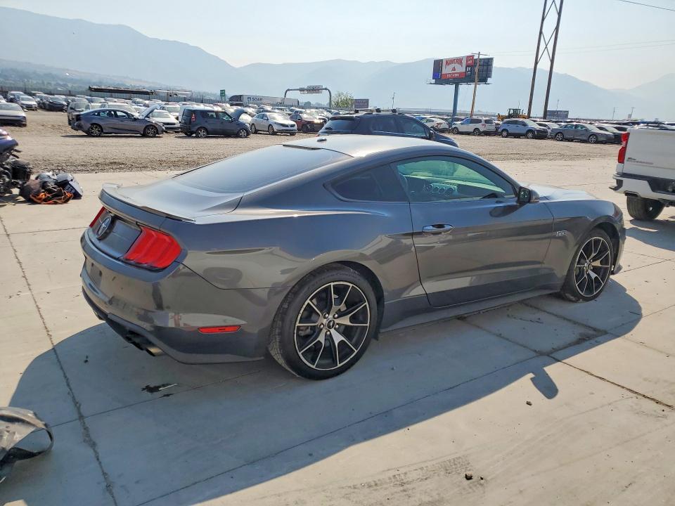2020 FORD MUSTANG — Фото 3 из 13