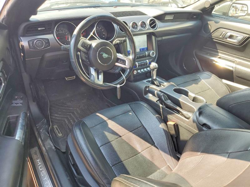 2020 FORD MUSTANG — Фото 8 из 13