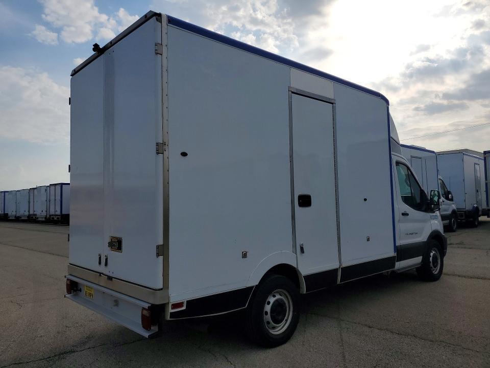 2020 FORD TRANSIT DELIVERY TRUCK — Фото 3 из 12