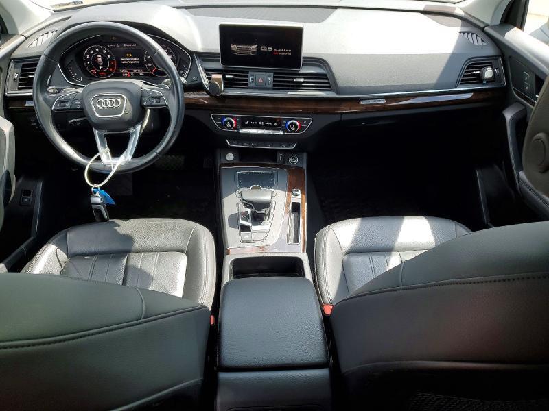WA1BNAFY1L2018197 2020 AUDI Q5 photo no. 8