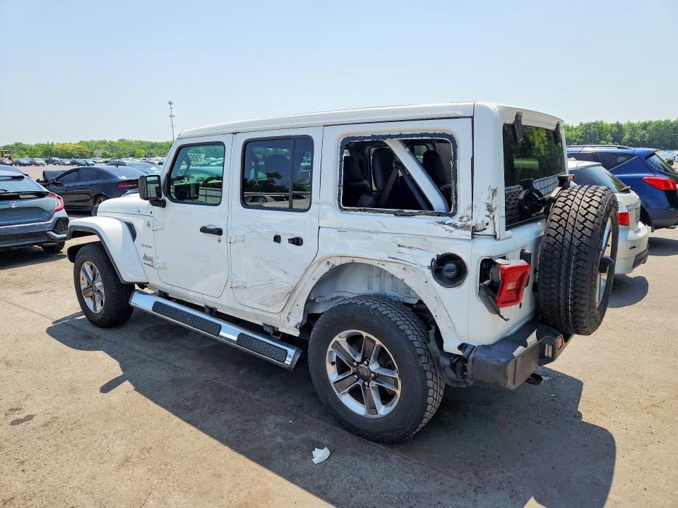 2020 JEEP WRANGLER UNLIMITED SAHARA — Фото 2 из 12