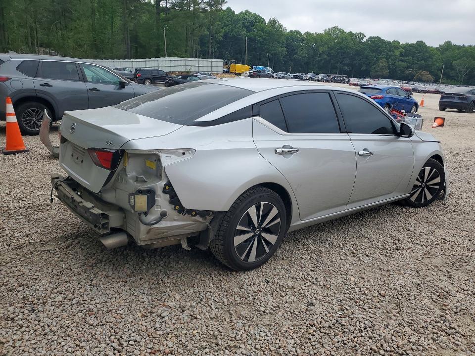 1N4BL4EV5LC135897 2020 NISSAN ALTIMA photo no. 3